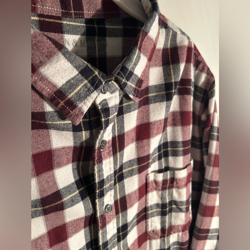 Flannel - Picture 3 of 3